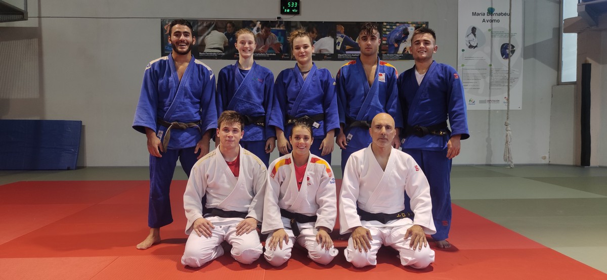 Los Judokas Navarros entrenan en Pontevedra y en Coimbra